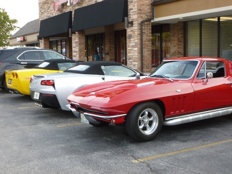 Billies Bistro Happy Hour June 2014 025